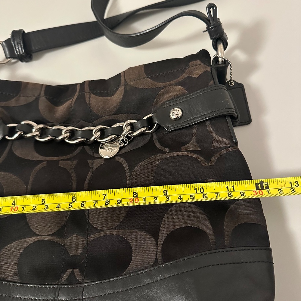 Coach Vintage Logo Signature Chain Hobo Crossbody Bag - Picture 8 of 9